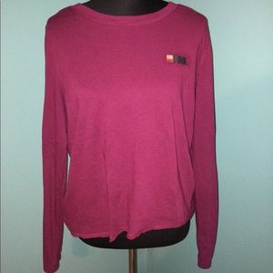 🐘VS PINK Maroon Sweater🐘